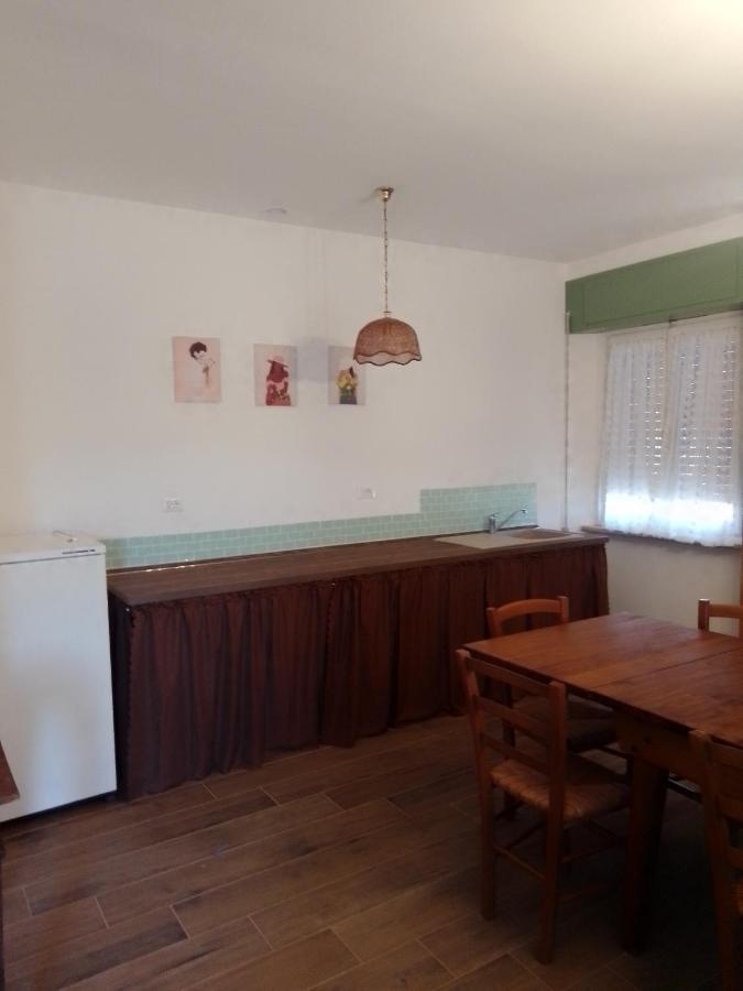 Casa Carducci Affittacamere Monteleto Eksteriør bilde